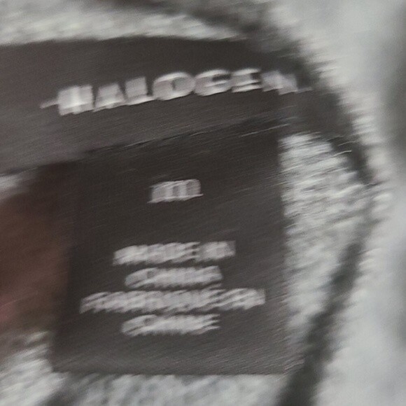 Halogen Gray Long Sleeve Tie Wrist Sweater sz Midium women's - Picture 11 of 12